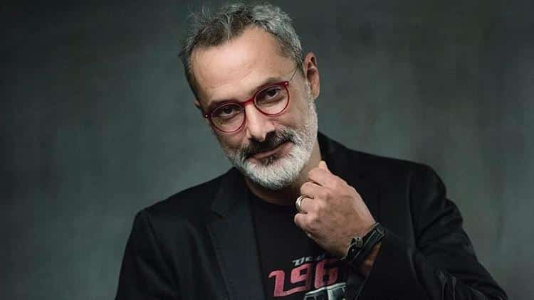 Kamil Güler, İnci Taneleri Dizisinde Koray Rolüyle Sahnede