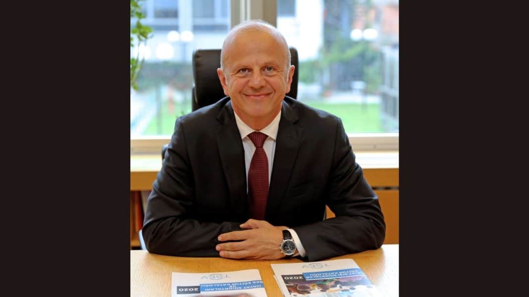 Mehmet Kalkavan Türk Reasürans’tan Ayrıldı