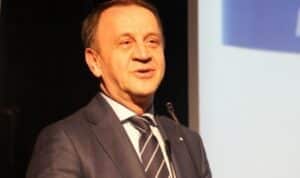 Özcan Işıklar'ın hayatı ve Silivri Belediye Başkanlığı dönemi hakkında detaylı