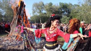 2025 Hıdırellez tarihini ve bu özel günün geleneklerini keşfedin. Baharın