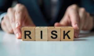 ABD'de yükselen gümrük vergilerinin ticari kredi sigortası üzerindeki etkilerini keşfedin