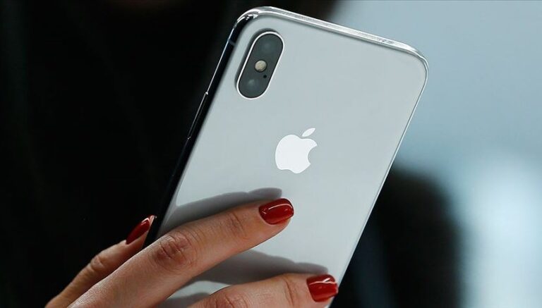 Apple Urges iPhone Users to Rethink Privacy: A Warning About Browser Tracking