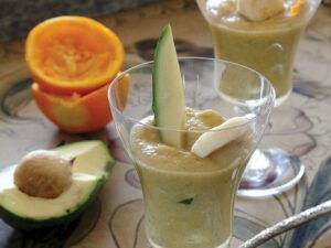 Lezzetli ve sağlıklı bir tatlı arıyorsanız, avokadolu puding tarifi tam