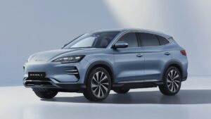 BYD'nin küresel başarı öyküsü ve Avrupa'daki büyüme hedeflerini keşfedin. Elektrikli