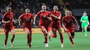 Slovenya - Türkiye kadın futbol maçını canlı izleyin. Anbean takip