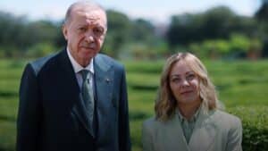 Cumhurbaşkanı Erdoğan ve İtalya Başbakanı Meloni, Roma'da önemli bir görüşme