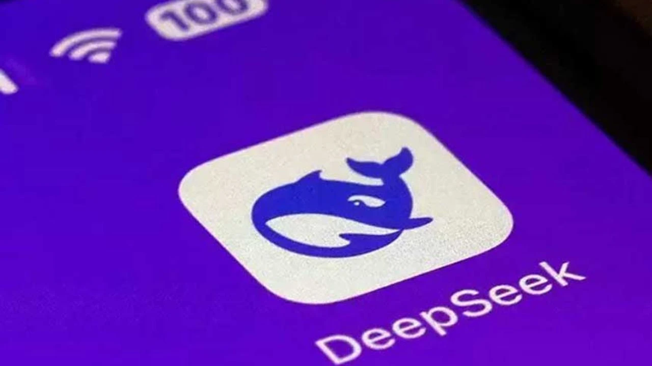 DeepSeek: Yapay Zeka Dünyasında Yeni Bir Soluk