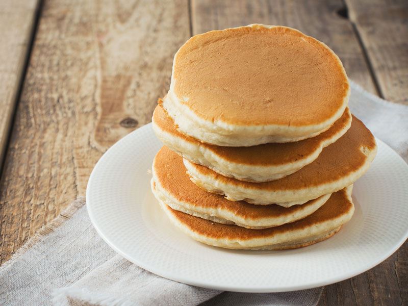 Discover the perfect recipe for delicious pancakes tailored for two.
