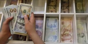 Dolar/TL güncel kur bilgileriyle döviz piyasasındaki son durumu öğrenin. Anlık