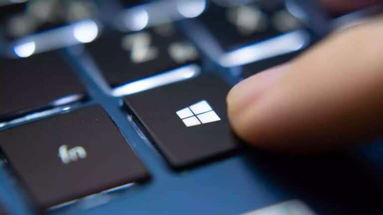 Enhancing Text Extraction in Windows 11 with Snipping Tool Update