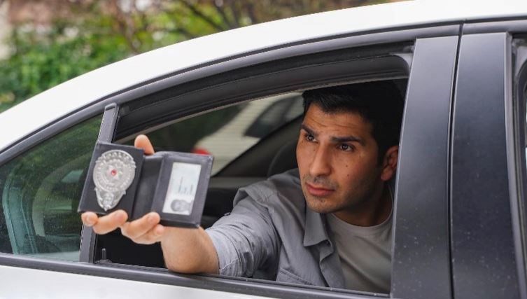 Evliya Aykan Kimdir? Evliya Aykan’ın Sıra Dışı Hayatı ve Kariyer Yolculuğu