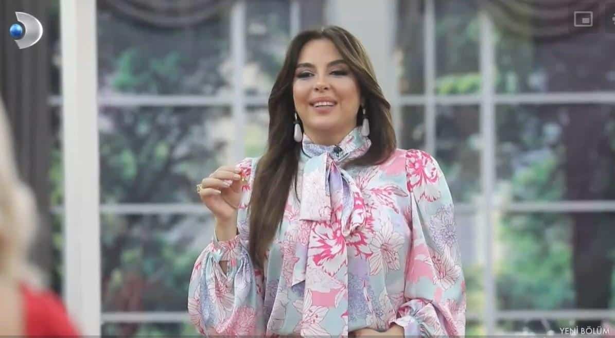 <b>Gelinim Mutfakta Puan Durumu: 9 Nisan 2025</b>“></p>
<p>Haftanın ikinci gününde çeyrek altının sahibi yeni gelin <strong>Asena</strong> oldu. Sahra eksi 2 almışken, Ezgi’nin tabağına yardım etmelerinden dolayı gelinlere <i>eksi 2 ceza puanı</i> verilmedi.</p>
<p><img decoding=