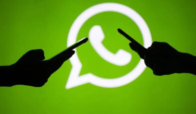 Grouphug: Revolutionizing WhatsApp Group Chats with Humor and AI