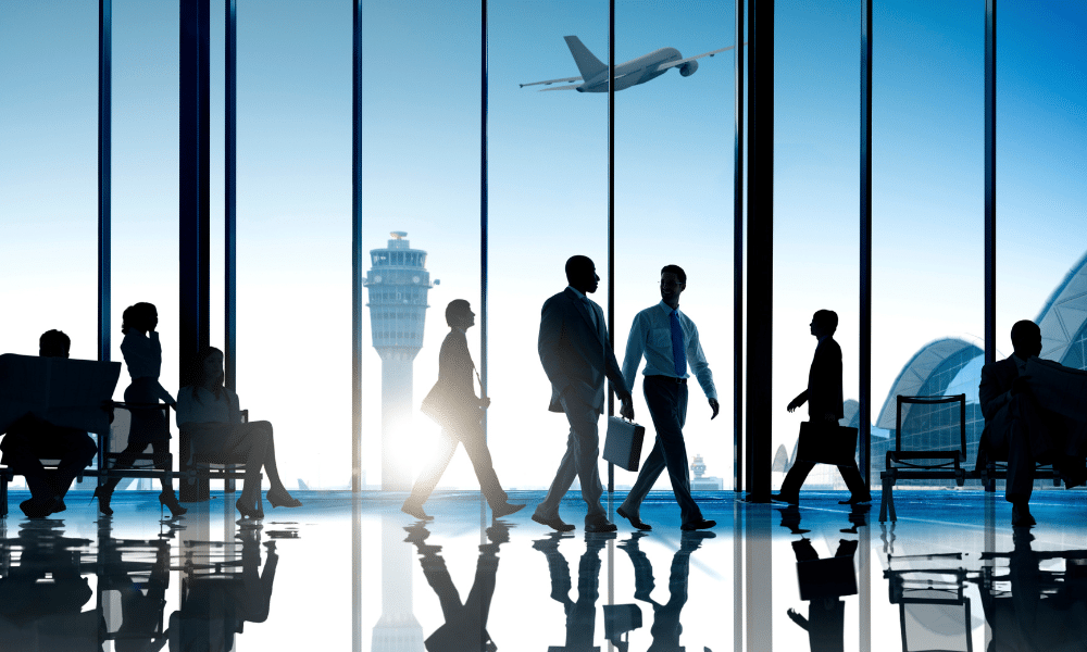 Hong Kong Seyahat Sigortası: Yaşlılar ve Çocuklar İçin Riskli Farklılıklar