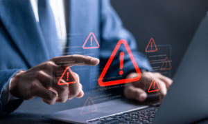 Hukuk ve profesyonel hizmetler sektöründe artan siber güvenlik tehditlerini keşfedin