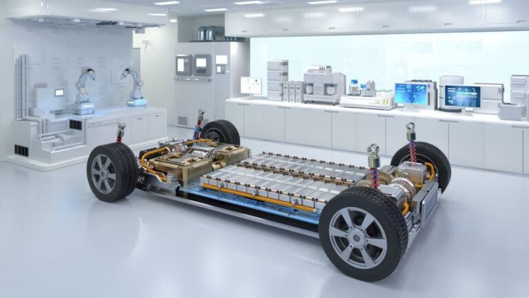 Hyundai, yeni bataryasını tanıttı: Yangın çıktığında kendini söndürüyor