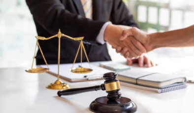 Illinois Appellate Court Upholds Stay in Boy Scouts Insurance Coverage Dispute