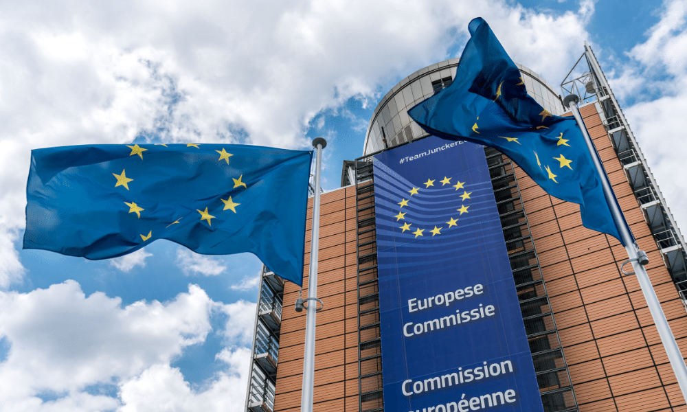 Insurance Industry Backs EC’s Proposed Postponement of Sustainability Regulations