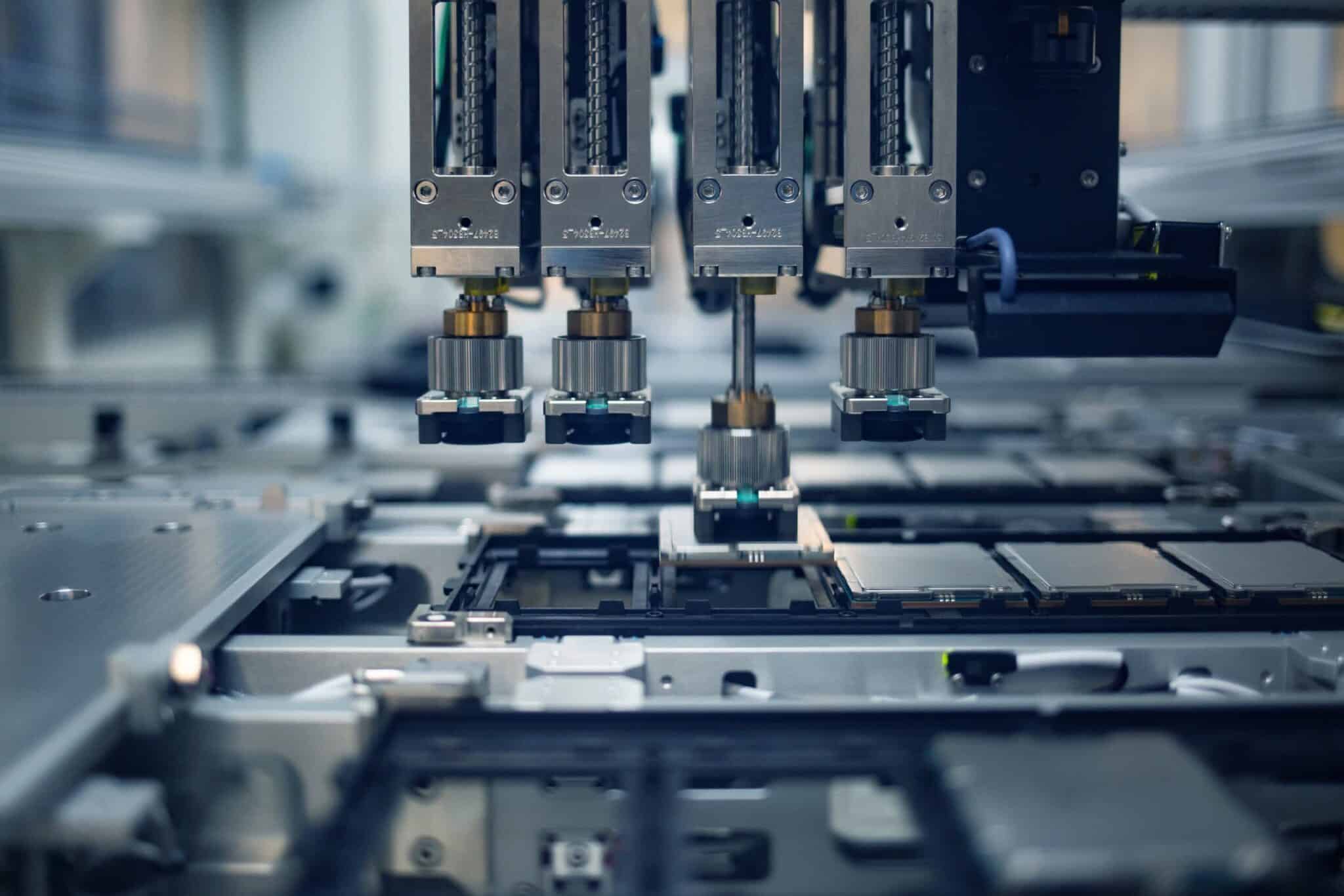 Intels Strategiewechsel: Neuer Kurs in der Halbleiterindustrie