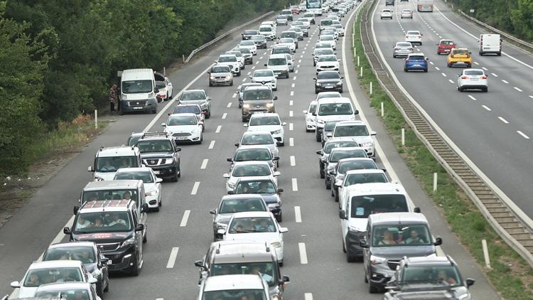 İstanbul'un anlık trafik durumu ve yoğunluk haritası ile yolların durumunu