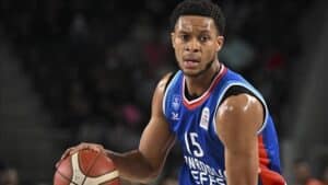 Kızılyıldız ve Anadolu Efes karşılaşmasının tarih, saat ve yayın detaylarını