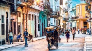 2025'te Küba'ya seyahat rehberi: Küba'nın konumu ve ulaşım seçenekleri hakkında