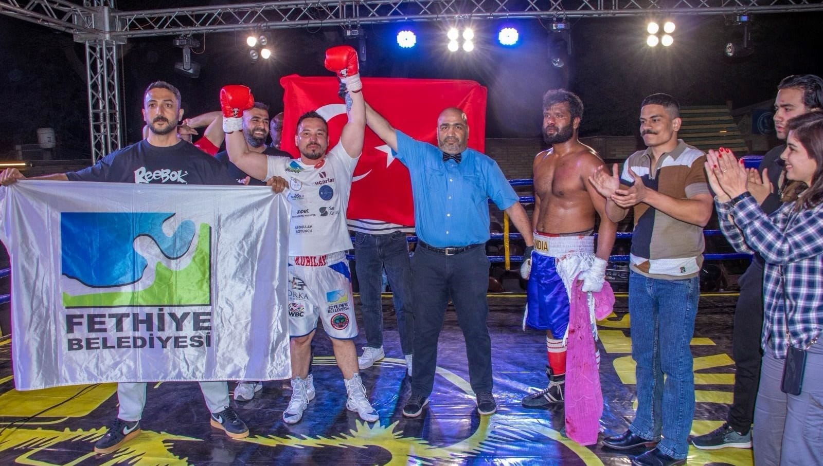 Kubilay Alcu, 12. zaferini nakavtla kazandı! Heyecan dolu karşılaşmanın detayları