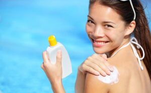 Discover effective natural remedies to soothe sunburn and rejuvenate your