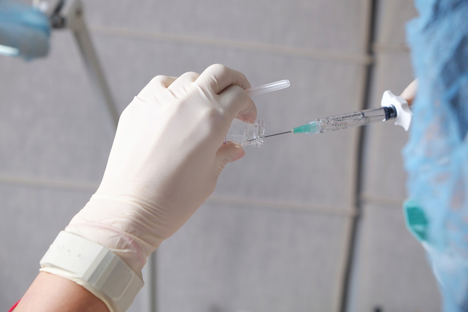 New Hope Against Dementia Risk: Shingles Vaccine Offers 20% Protection