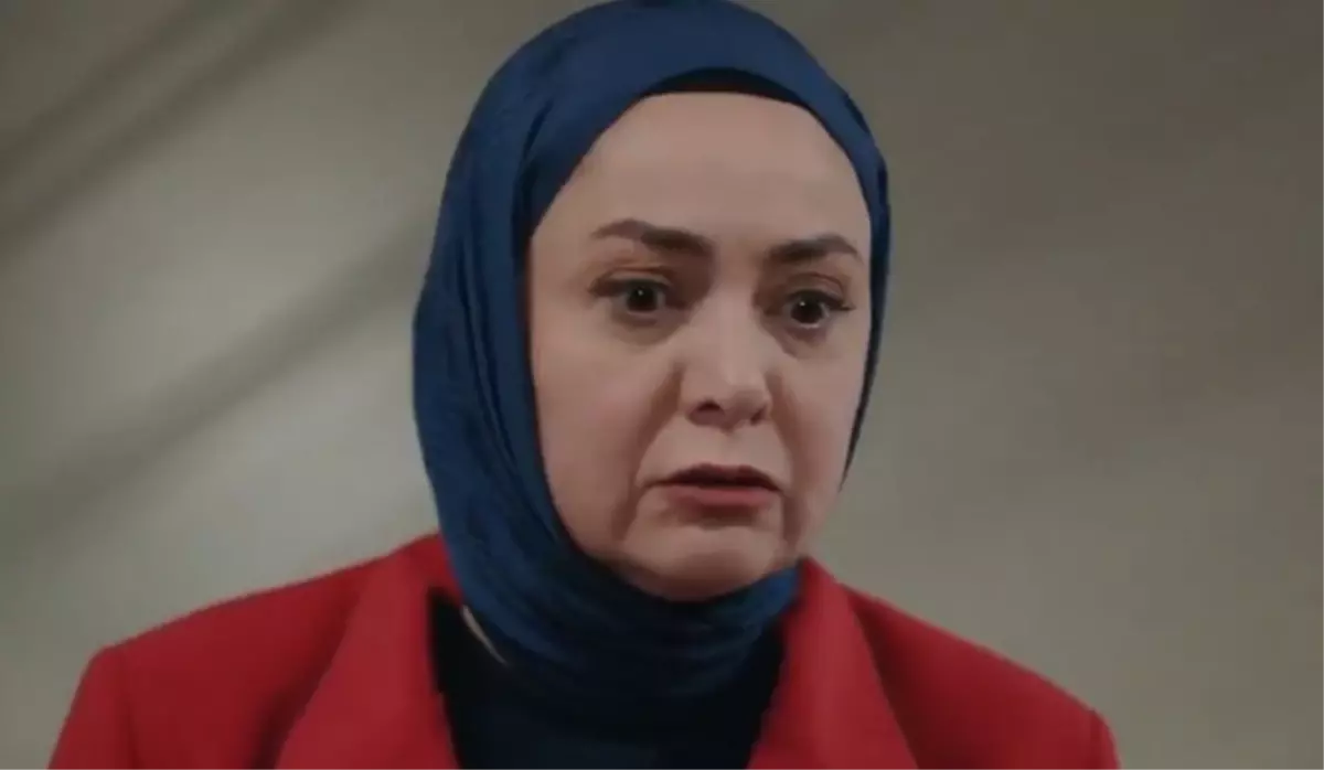 Sibel Taşçıoğlu Kızılcık Şerbeti Dizisinden Ayrılıyor mu? Pembe Dizideki Geleceği Hakkında Son Durum!