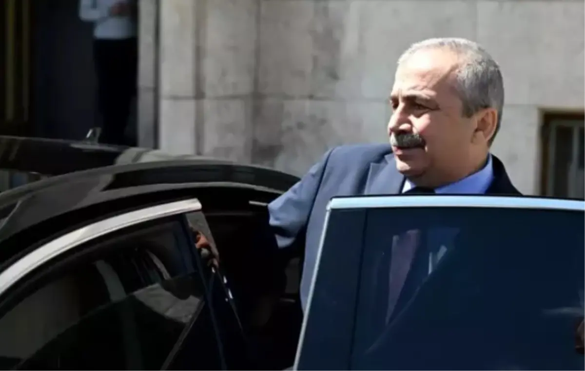 Sırrı Süreyya Önder hangi hastanede tedaviye ediliyor?