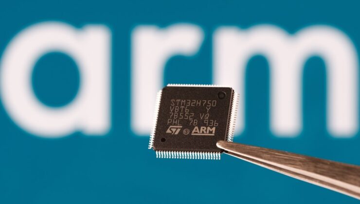 The Genesis and Evolution of Arm Architecture