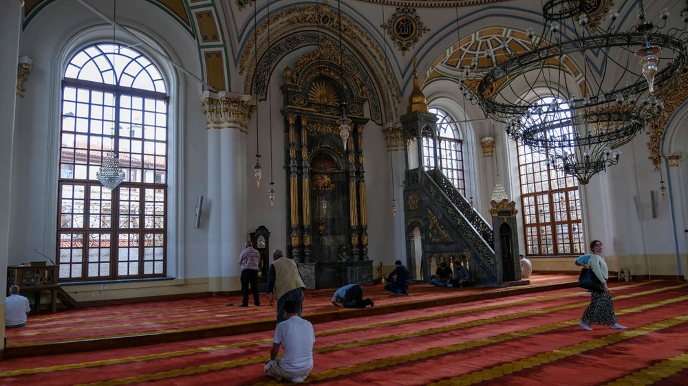 The Remarkable Aziziye Mosque: A Masterpiece of Turkish Architecture