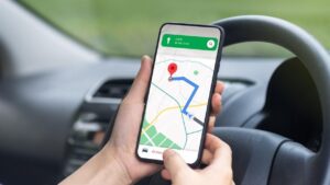 Explore the best free navigation apps of 2023, offering reliable