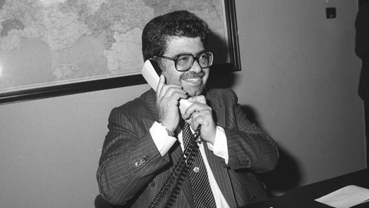 Turgut Özal ölüm yıldönümünde anılıyor… Turgut Özal ne zaman, kaç yılında öldü, kaçıncı Cumhurbaşkanıydı?