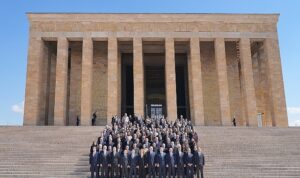 VakıfBank, Türkiye'nin gururu olarak 71. yılına özel başarı hikayeleri ve