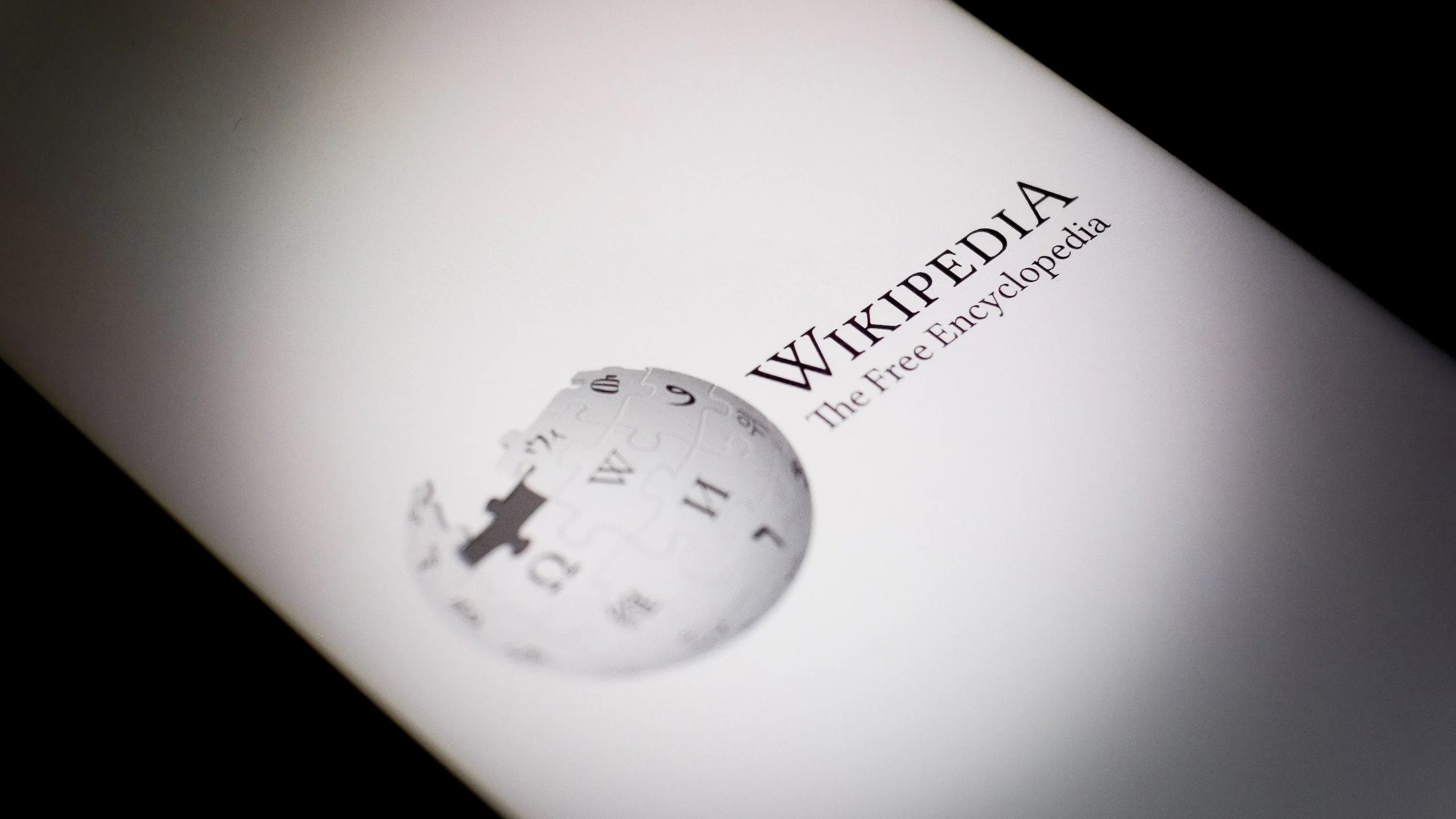 Wikipedia’nın Yapay Zeka Botlarıyla Mücadelesi