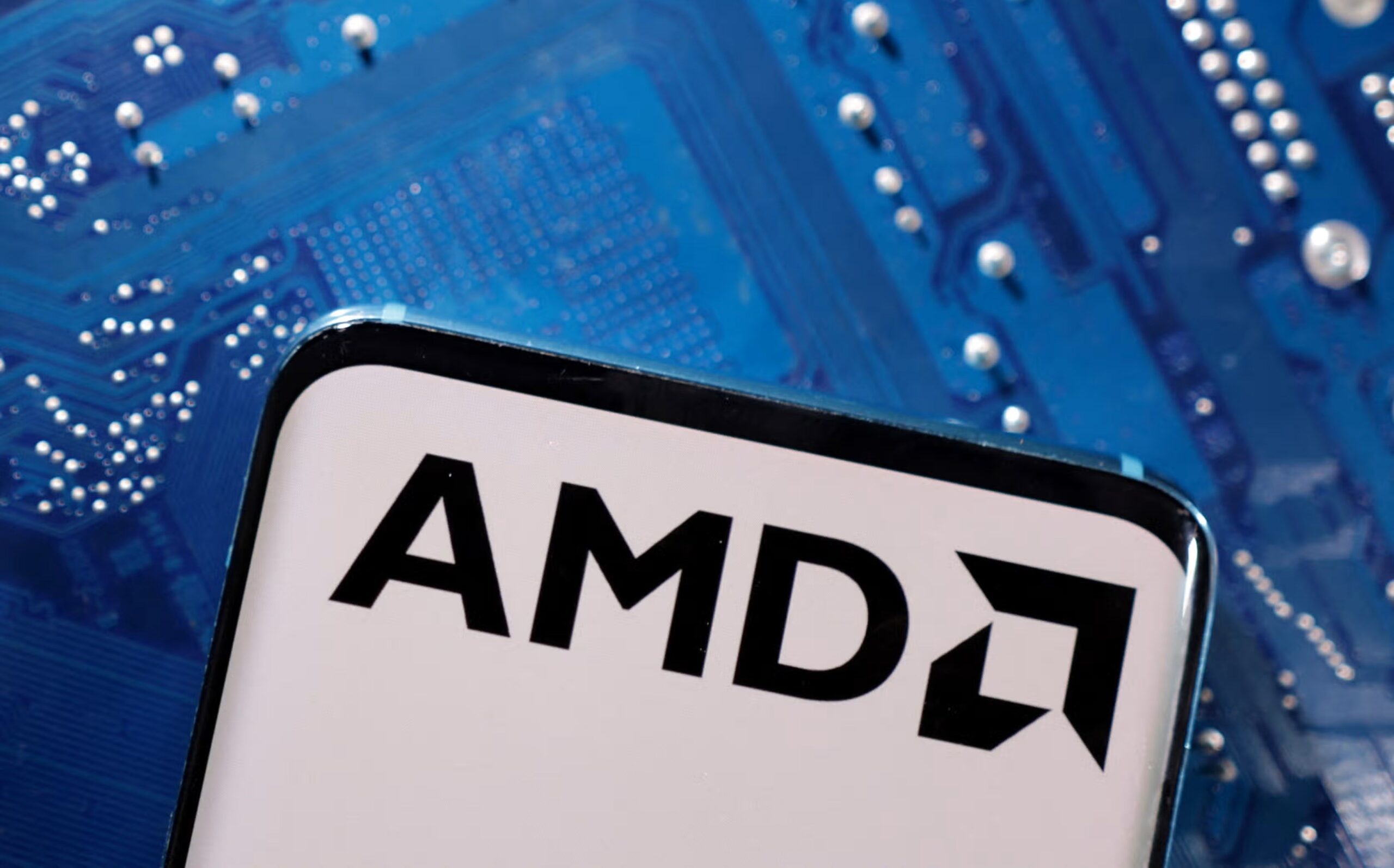 AMD’s Strategic Move Towards ARM Architecture