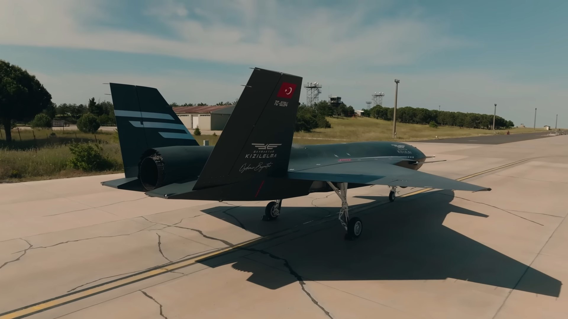 Introduction to Bayraktar Kızılelma PT-4