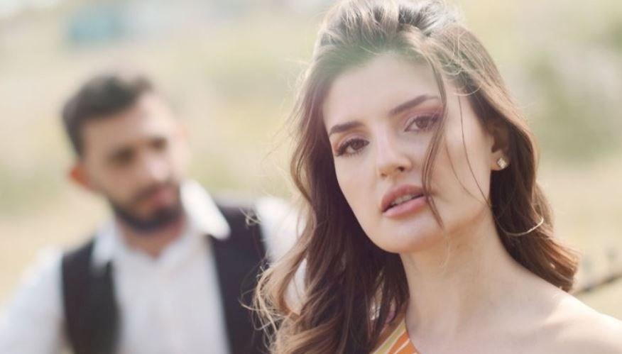 Begüm Polat: Sanatın Çok Yönlü Yıldızı