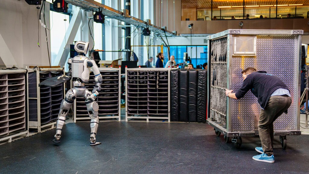 Atlas: The Humanoid Robot with Enhanced Perception Capabilities