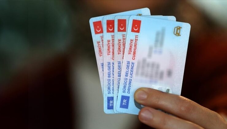 Eski Sürücü Belgelerinin Yenilenmesi: Son Tarih ve Ücretler