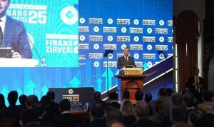 Finans Zirvesi 2025'in ikinci günü, Boğaziçi Üniversitesi'nde heyecan verici oturumlar