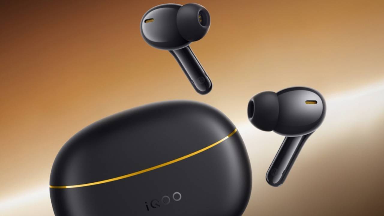 Discover the iQOO Buds 1i, a revolutionary step in wireless