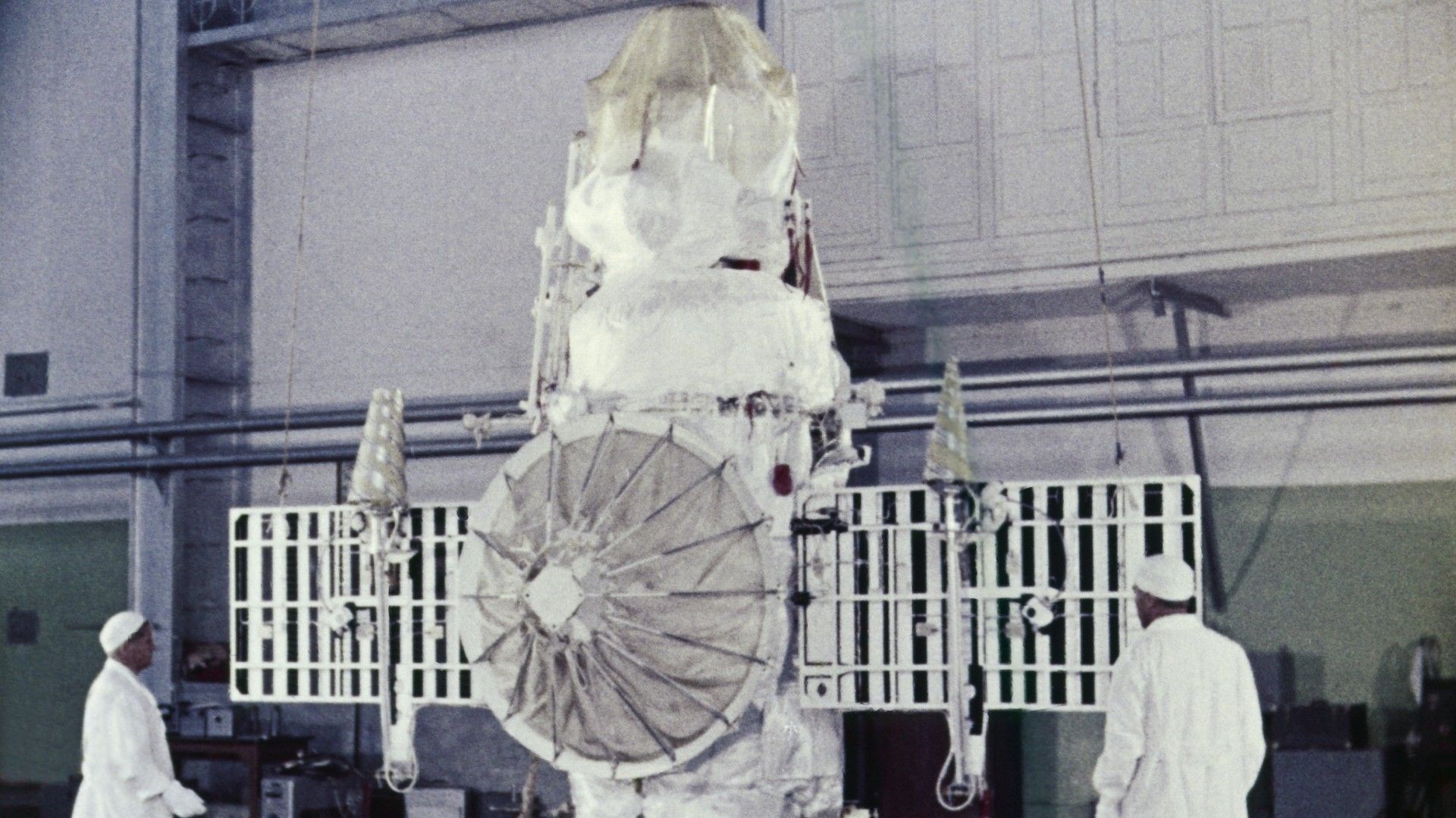 The Launch and Mission of Kosmos 482