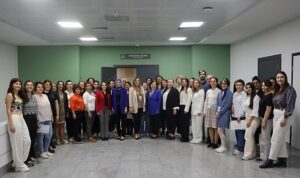 Normal doğum eylem planı için ebelere yönelik özel eğitimler başladı.