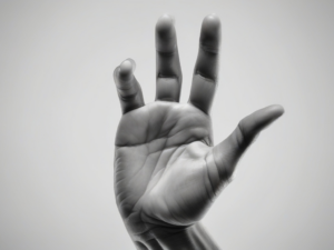 Parmak çıkığı nedenleri, teşhisi ve tedavi yöntemleri hakkında kapsamlı bilgi