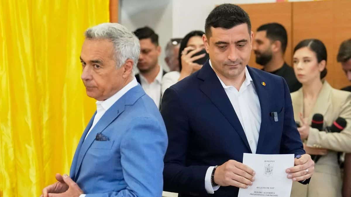 Romania’s Presidential Race: Nationalist Candidate Leads with Pro-West Candidates in Close Second