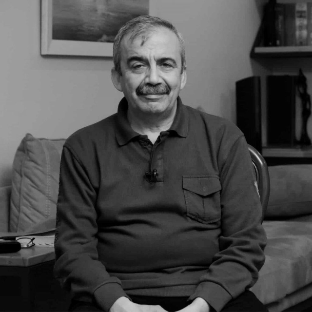 Sırrı Süreyya Önder Kimdir?