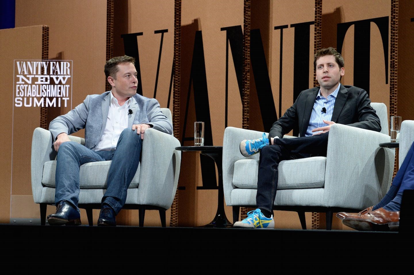 The Race to Create the 'App for Everything': Elon Musk vs. Sam Altman
